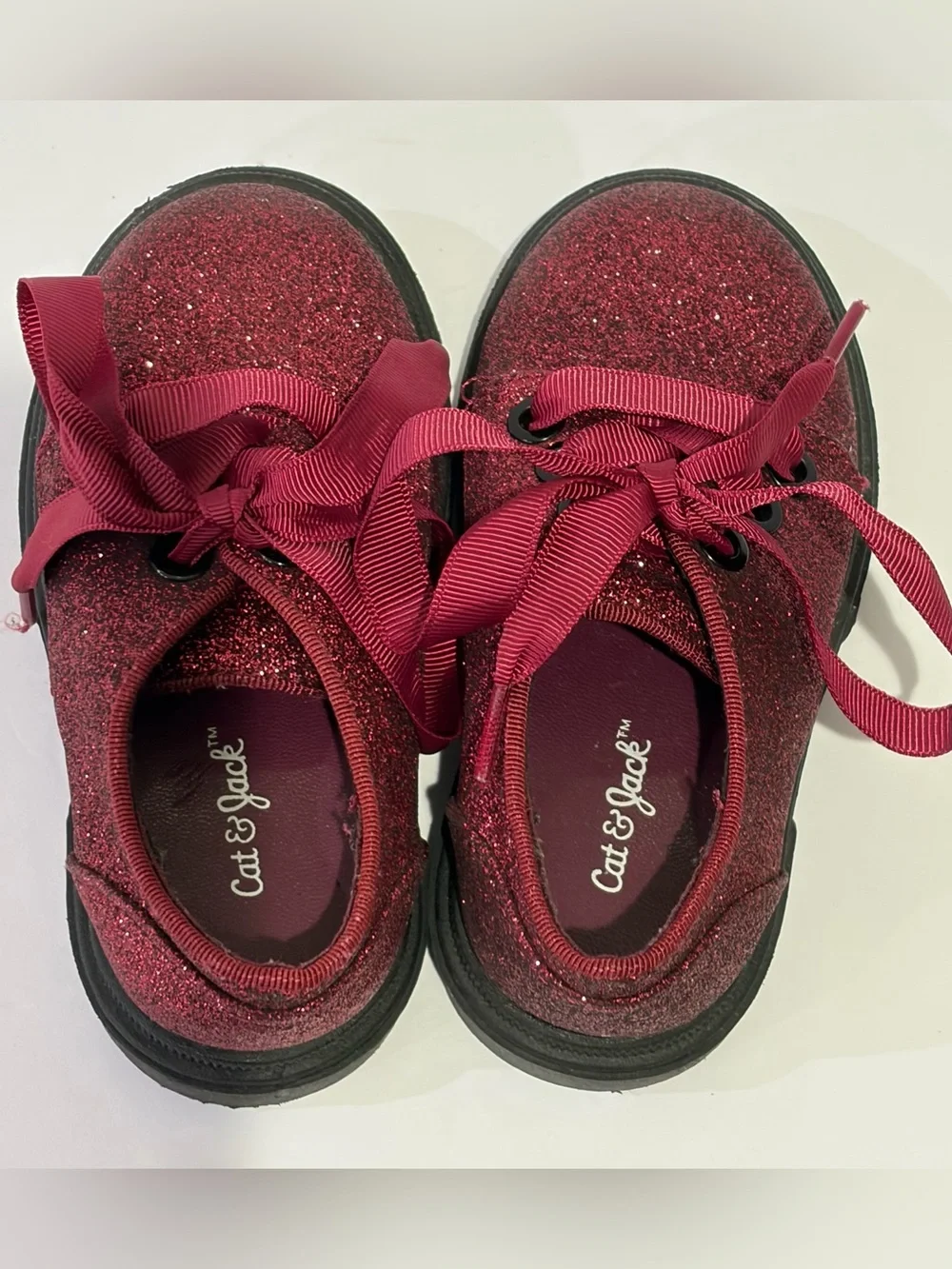 Cat & Jack Girls' Glitter Lace-Up Shoes 6 EUC